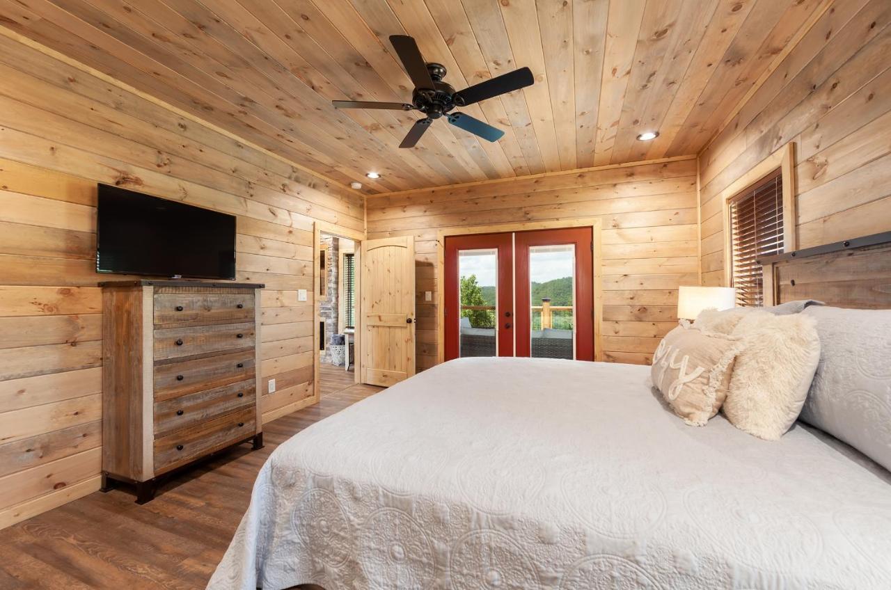 Thunder Mountain Lodge Cabin Сивиървил Екстериор снимка