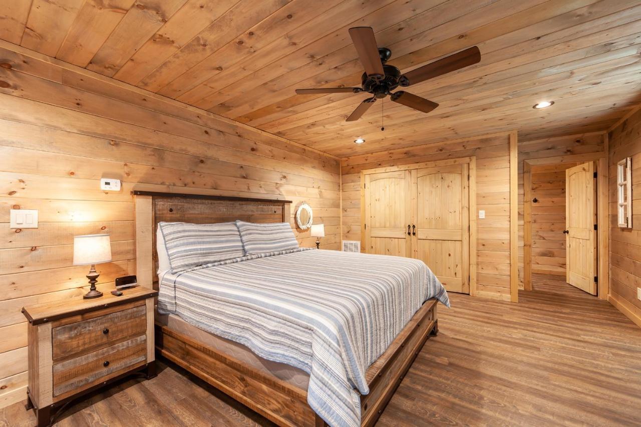 Thunder Mountain Lodge Cabin Сивиървил Екстериор снимка