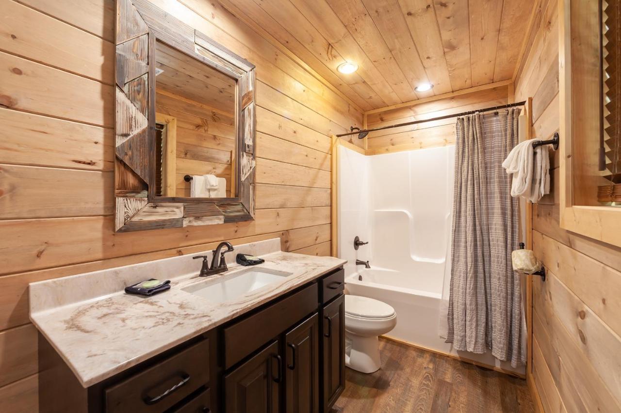 Thunder Mountain Lodge Cabin Сивиървил Екстериор снимка